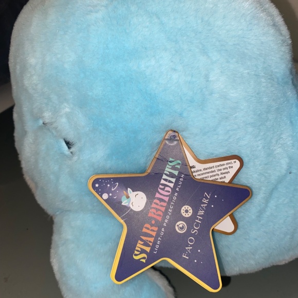 Glow in the dark dolphin - Picture 2 of 2